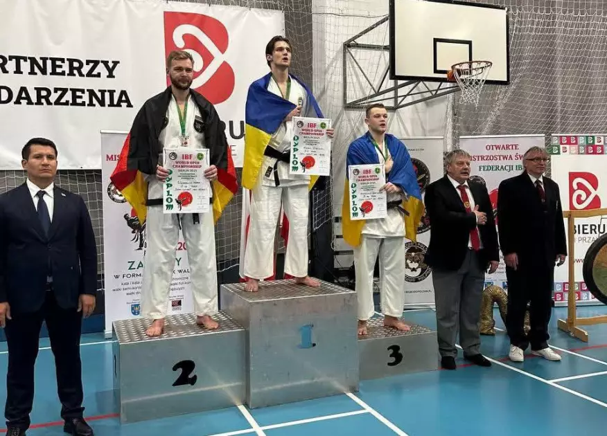 Спортсмени з Київщини вибороли чотири медалі на чемпіонаті світу з рукопашного бою у Польщі - 4