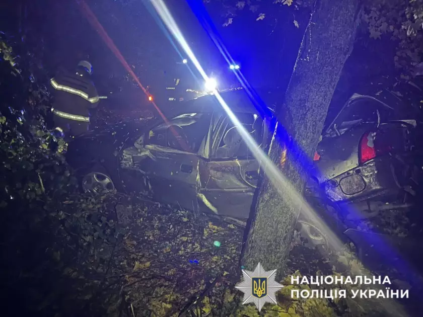 На Київщині 15-річний водій спричинив ДТП: одна людина загинула, шестеро травмовані - 1