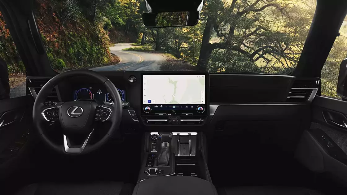 Lexus GX: надійний позашляховик для активного відпочинку - 1