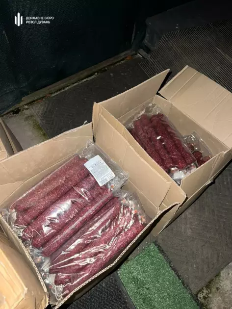 Розікрали продуктів на понад 3 мільйони: на Київщині викрито схему у військовій їдальні - 1