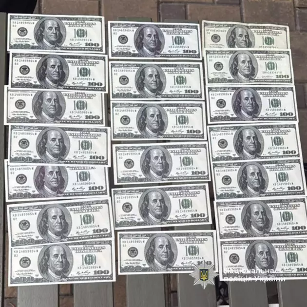 У Києві затримали підприємця, який за $4 тис. обіцяв «сховати» ухилянта в багажнику для виїзду до Румунії - 1