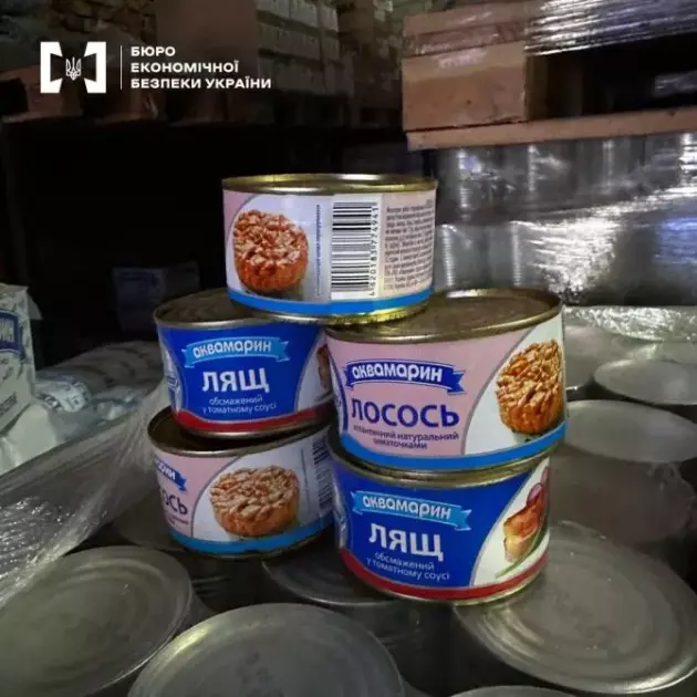 Підробки на ринках і в магазинах: на Київщині знайшли складську гору фальсифікованих продуктів - 3