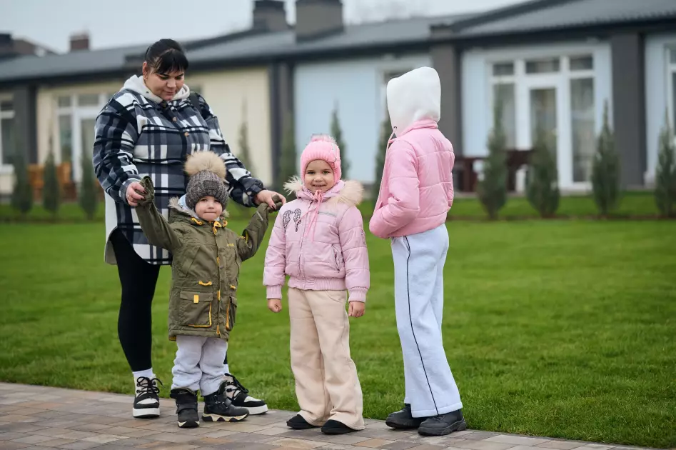 У Тарасівці на Київщині відкрили нове житло  для родин ВПО з прифронтових областей - 1