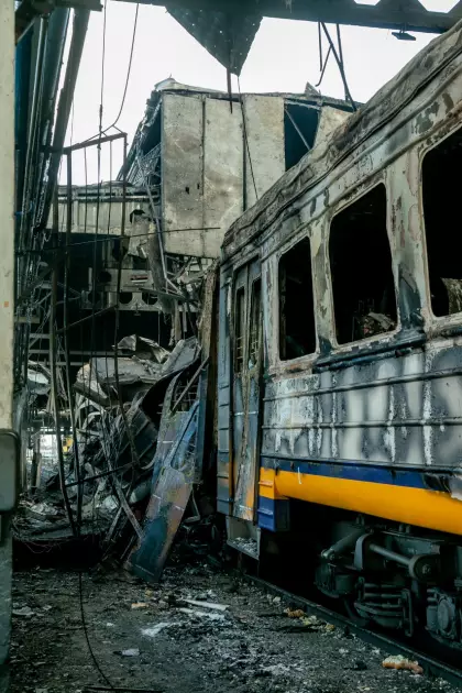Фастівський вузол після обстрілу: від депо — руїни, відбудова з нуля - 1