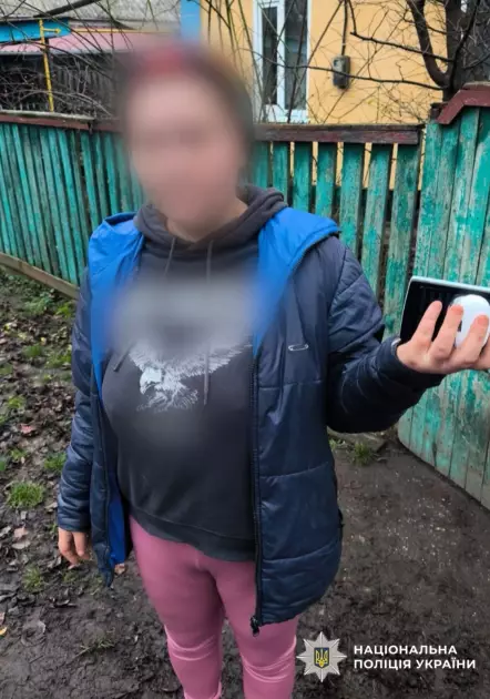Грабіж на терасі кафе: на Київщині двом жінкам оголосили підозру - 2
