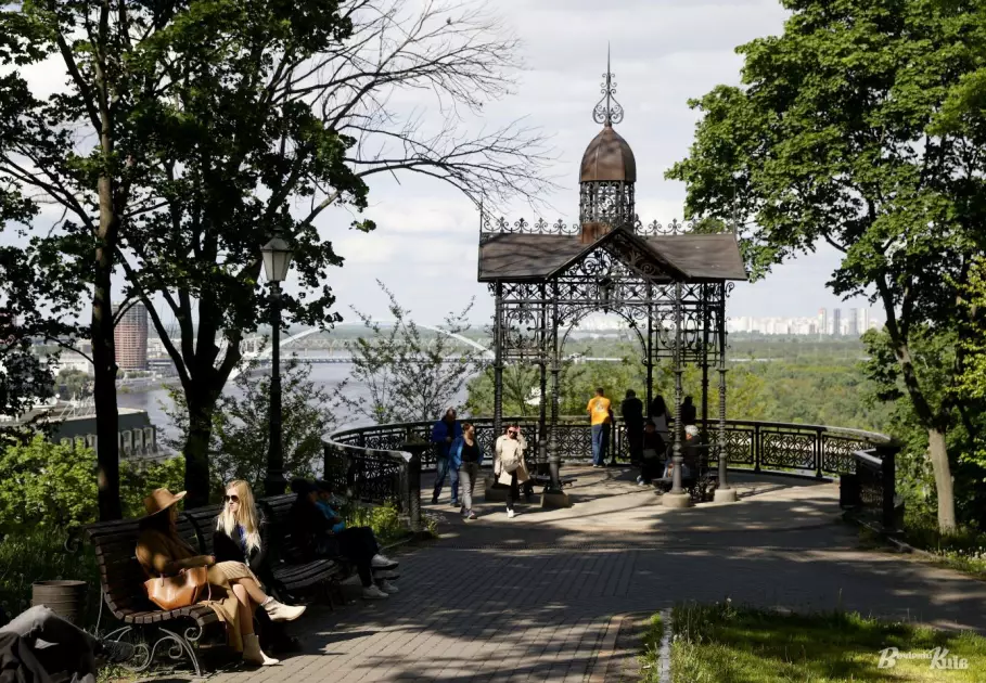 Київ 2025: біль, пам’ять і надія в одному фоторепортажі - 5