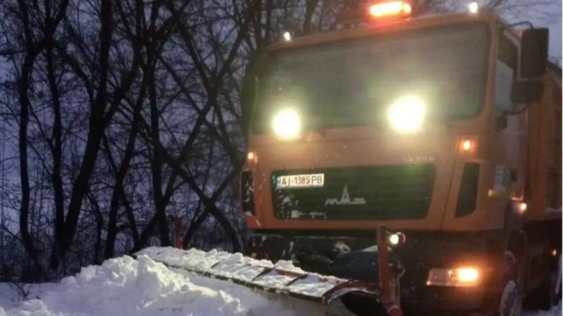 Ожеледиця у Києві 30 грудня: поради для водіїв і пішоходів - 2