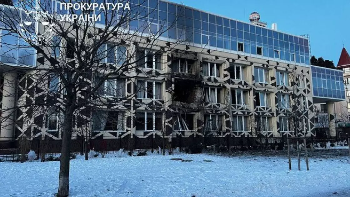 Клініка на Оболоні перетворилась на згарище: що залишилось після удару РФ - 2