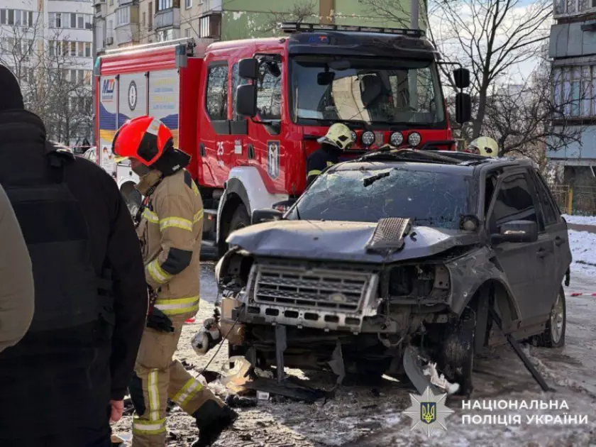 1500 доларів за вибух: у Києві затримали жінку, причетну до теракту проти військового - 2