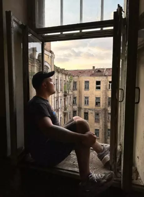 «Будинок тисячі вікон» у центрі Києва руйнується без реставрації - 2
