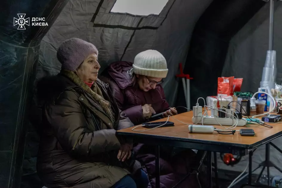 У Києві розгорнули мережу «бограч-станцій» та мобільних кухонь для порятунку від блекауту - 2