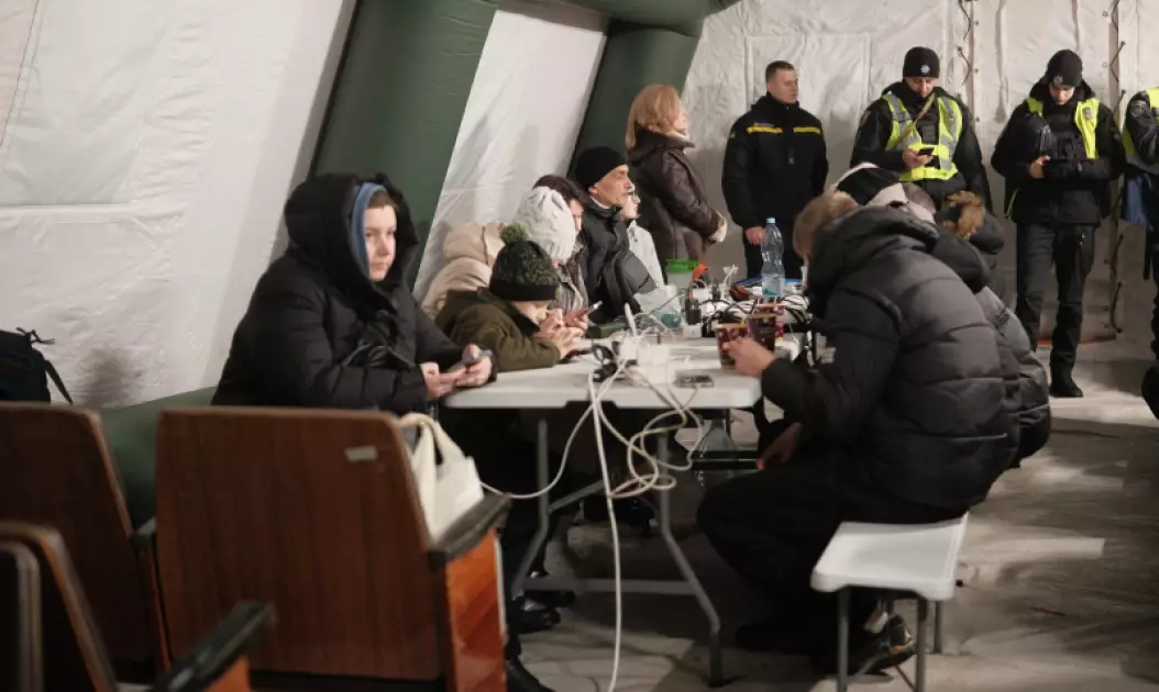 Де зігрітися в Києві під час екстрених відключень: повний список локацій зі світлом, теплом та інтернетом - 1