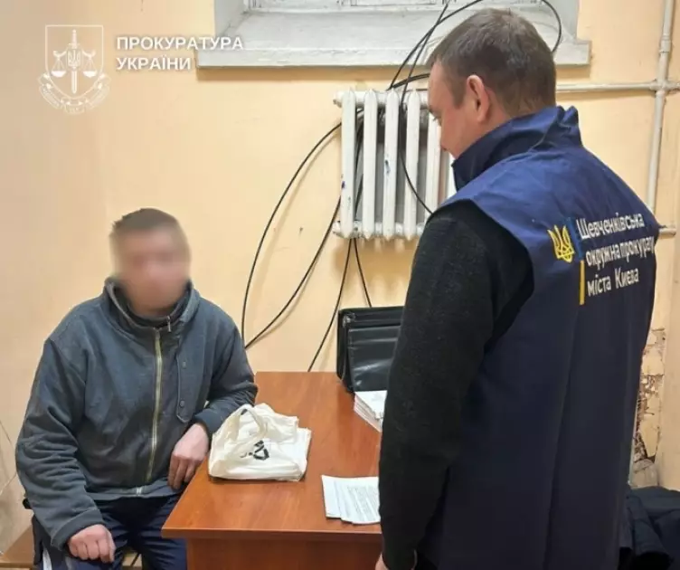 Розбій біля вокзалу в Києві: чоловік убив військового заради кросівок - 1