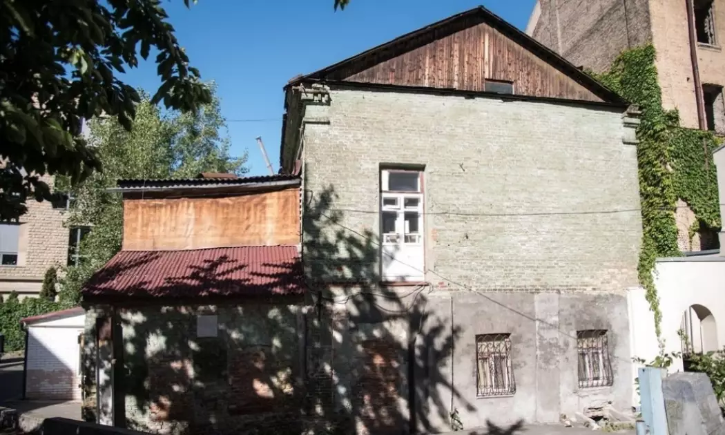 Три століття в тіні Контрактової: де в Києві стоїть найстаріший житловий будинок міста - 3