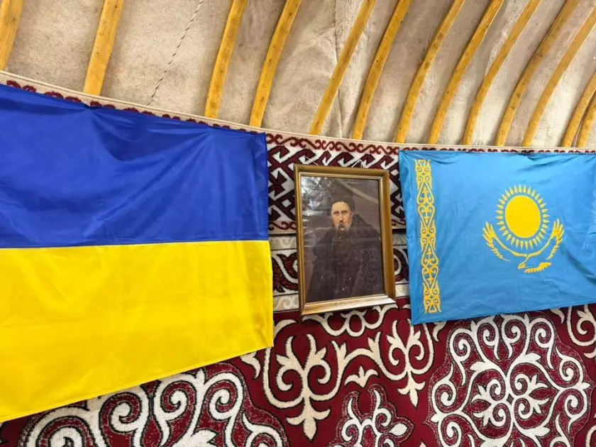 Юрта незламності у Голосіївському парку: теплі місця та зарядні станції під час блекаутів - 1