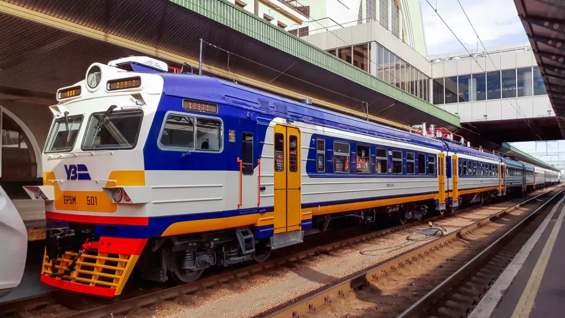 Чому кияни пересіли на міську електричку: історія Kyiv City Express від імперських колій до сучасної війни - 7