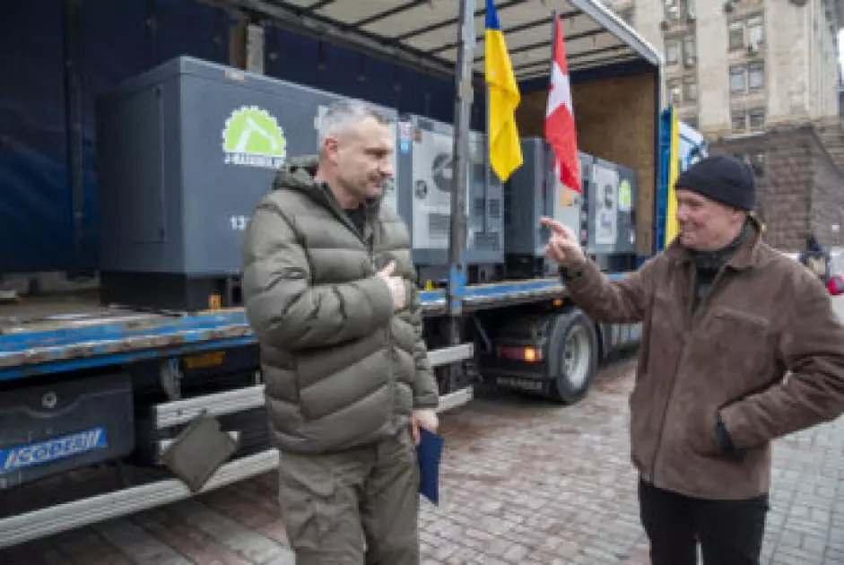 Київ отримав від Копенгагена генератори та мобільну котельню для критичної інфраструктури - 3