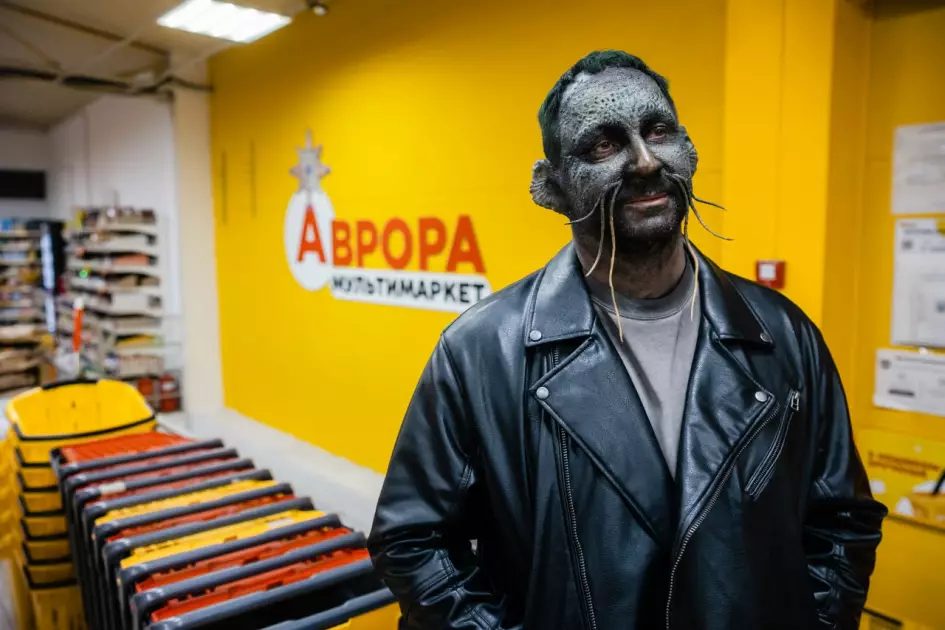 Work.ua, «Аврора» і «Друга Ріка» перетворили легендарний хіт на благодійну кампанію для ГУР - 1