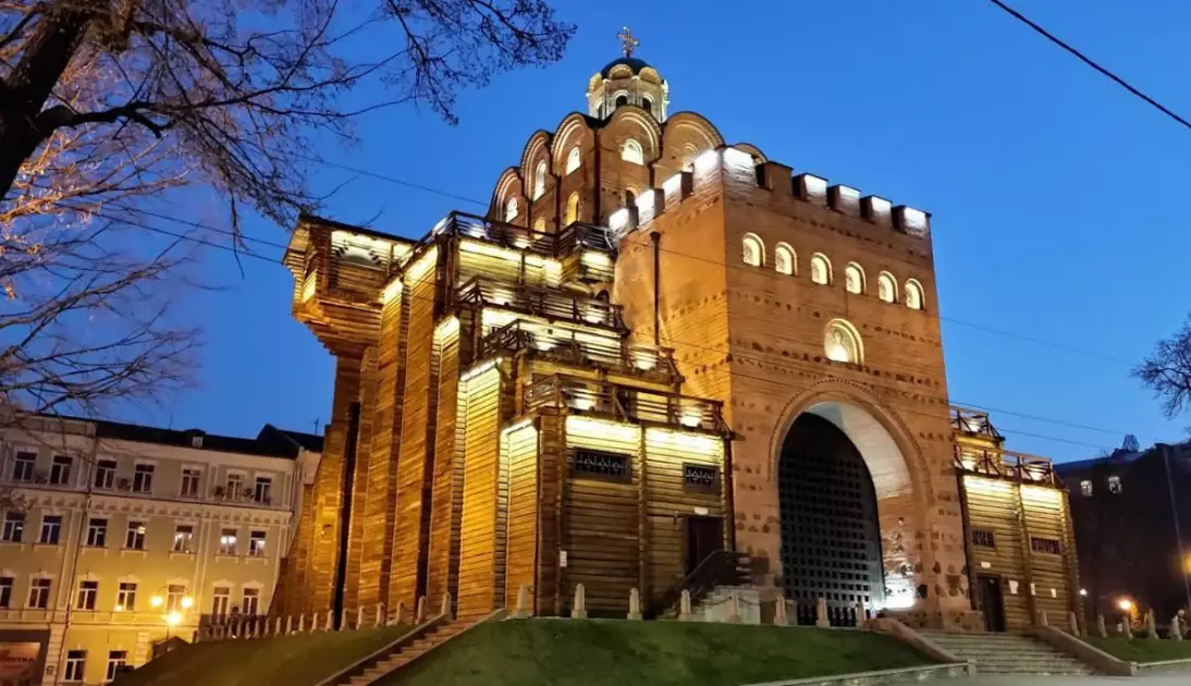 Визначні місця Києва: куди піти, щоб відчути місто, а не просто «подивитися центр» - 3