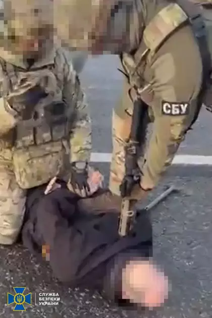 У Києві затримали російських агентів після вибуху фургона біля СБУ - 2