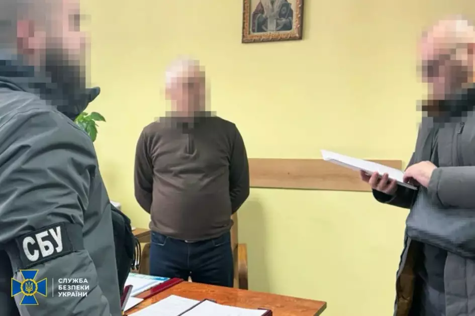 На Київщині викрили продаж підроблених «європейських» паспортів: за виїзд за кордон брали до $15 тисяч - 2