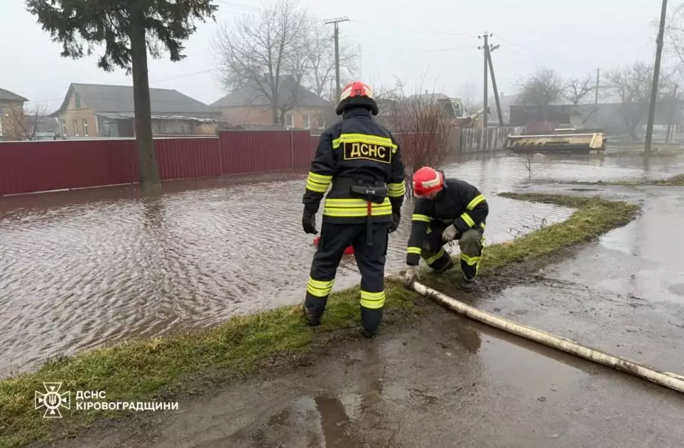 У районі Києва великої повені не прогнозують, але регіони вже підтоплює - 2