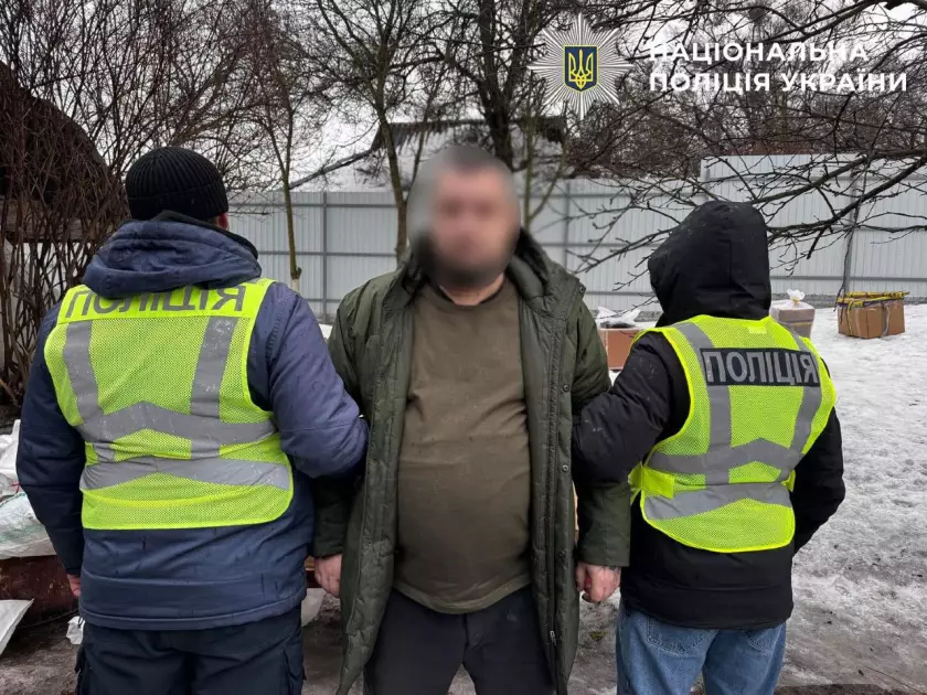 Операція «Рубікон»: у Києві ліквідували наркомережу з трьома підпільними лабораторіями - 9