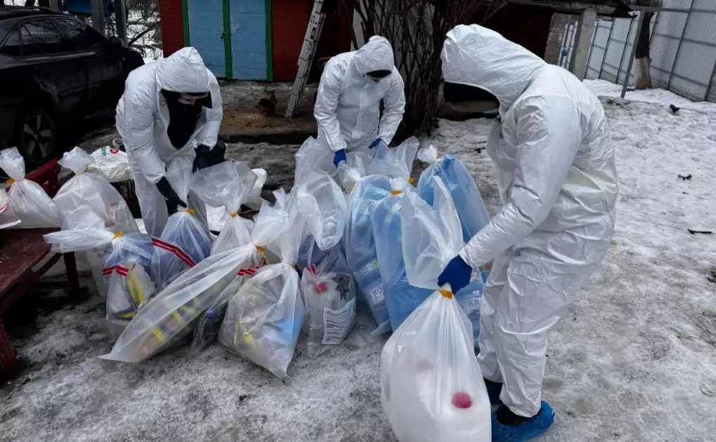 Операція «Рубікон»: у Києві ліквідували наркомережу з трьома підпільними лабораторіями - 2