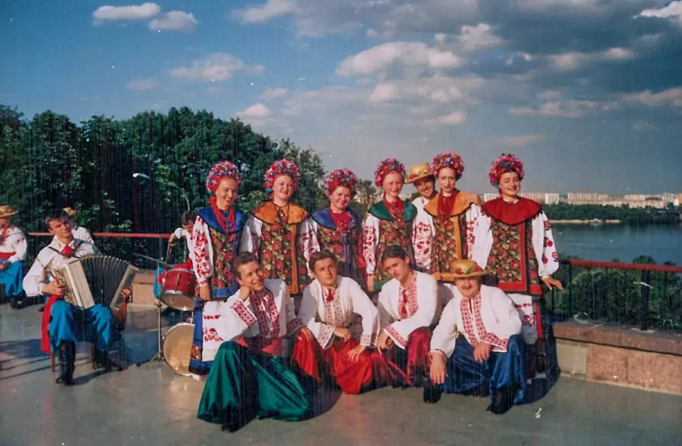 Ансамбль «Калина» святкує 45 років: інтерв’ю з генеральною директоркою - 4
