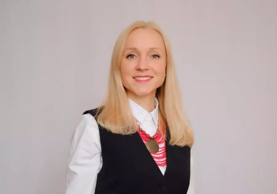 Ансамбль «Калина» святкує 45 років: інтерв’ю з генеральною директоркою - 1