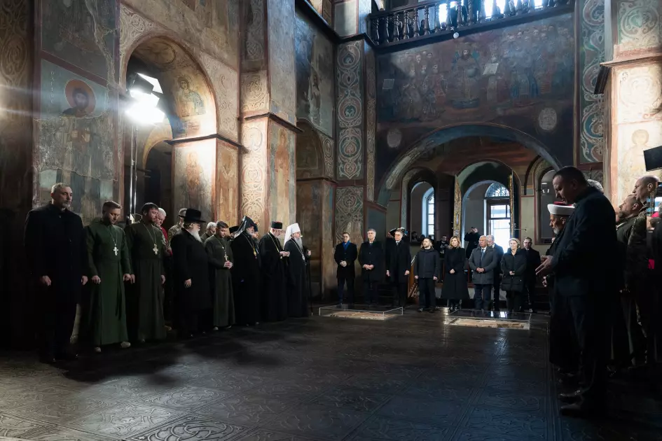 У Софії Київській відбулася спільна молитва за Україну: до столиці приїхали європейські лідери - 1