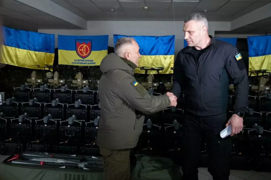 Київ передав захисникам 1925 дронів: Кличко повідомив про нову допомогу - 3