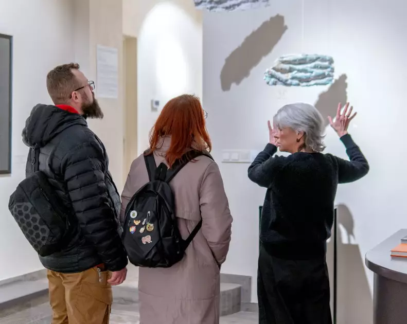 Виставка «Післяжиття» в Києві: художники говорять про втрату, пам’ять і спадок - 2