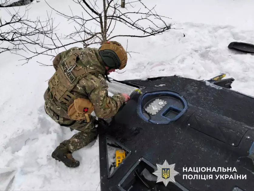 Під Києвом знайшли бойову частину дрона-камікадзе - її довелося підривати - 1