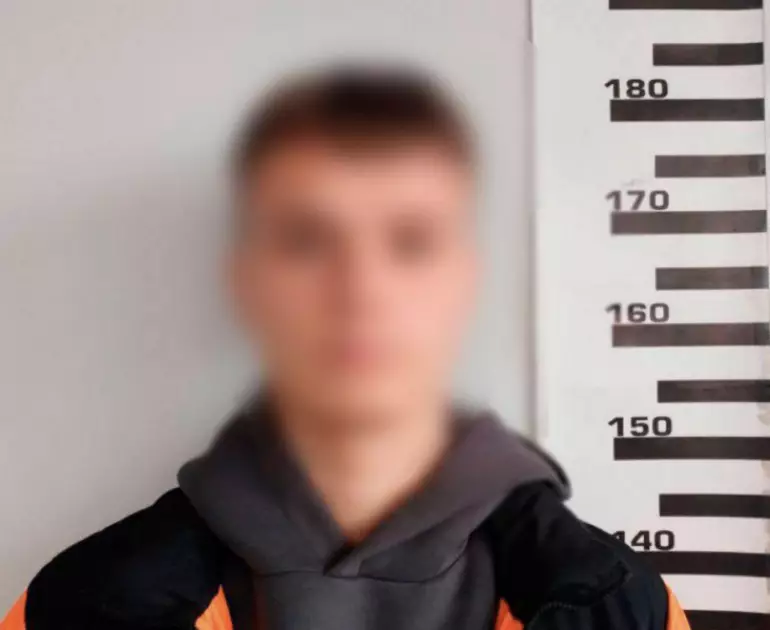 Двоє юнаків «продавали» неіснуючі дрони для ЗСУ: поліція викрила шахраїв - 1