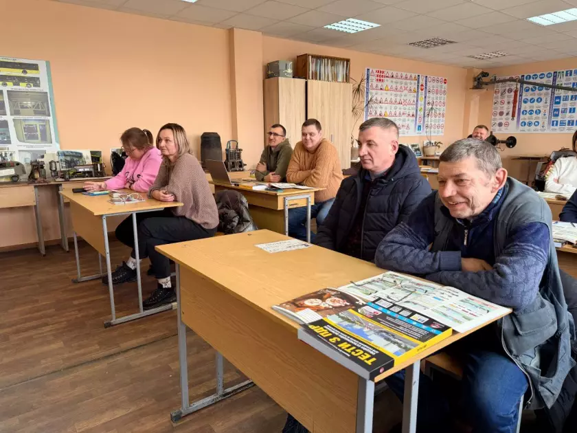Київ шукає водіїв: у «Київпастрансі» відкрили новий набір на безплатне навчання - 2