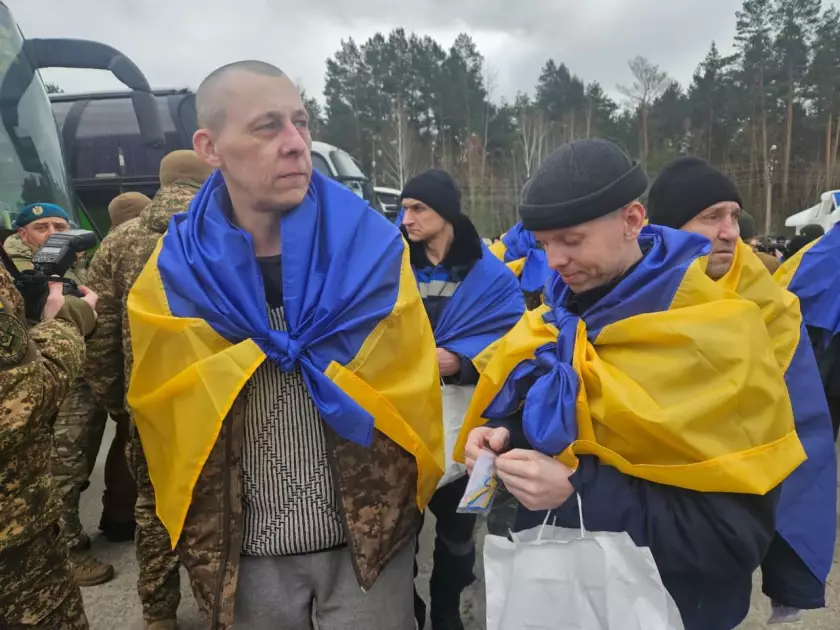 200 героїв додому: Україна провела перший етап обміну полоненими - 3