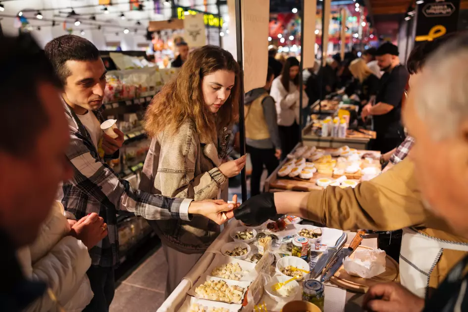Крафтові сири, качана каша та «ЩукаРиба»: у Києві пройде фестиваль крафтової їжі True&Local - 1
