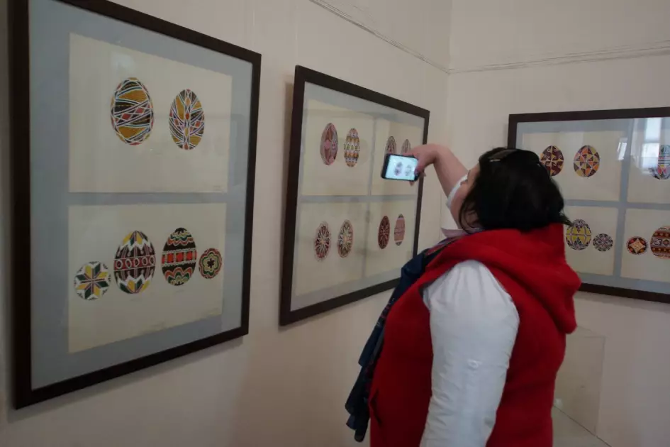 У Києві відкрили виставку великодніх писанок із унікальної колекції Ераста Біняшевського - 6