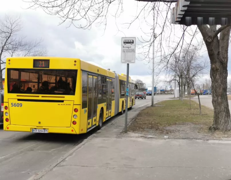 Дводенні перекриття в Києві: як курсуватиме громадський транспорт 21–22 березня - 1