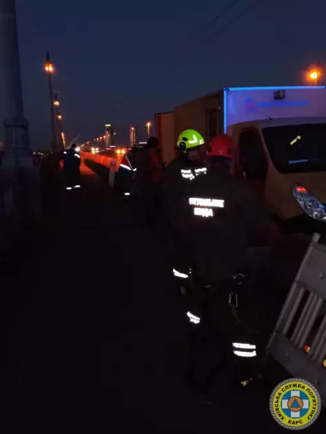 Аварія під мостом Патона: тепломережу ремонтували альпіністи-рятувальники - 5