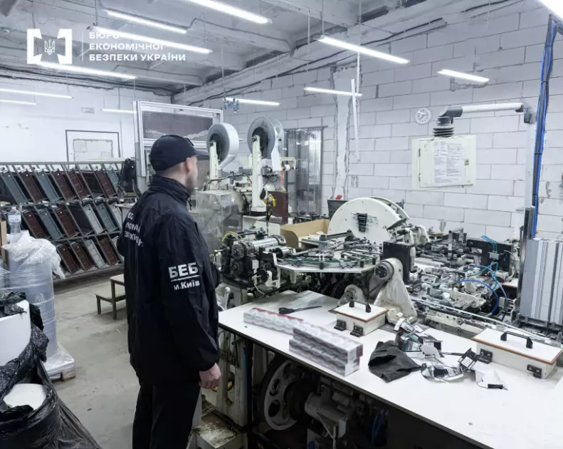 Мільярд на сигаретах: як підпільна фабрика працювала на тіньовий ринок і чому це стосується Києва - 2