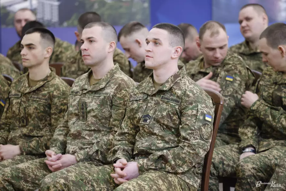 Кличко відзначив нацгвардійців у Києві: 53 військові отримали нагороди від столиці - 4