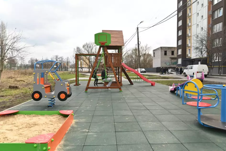 Від руїн до сучасного житла: у Бородянці відновили два багатоповерхові будинки - 3