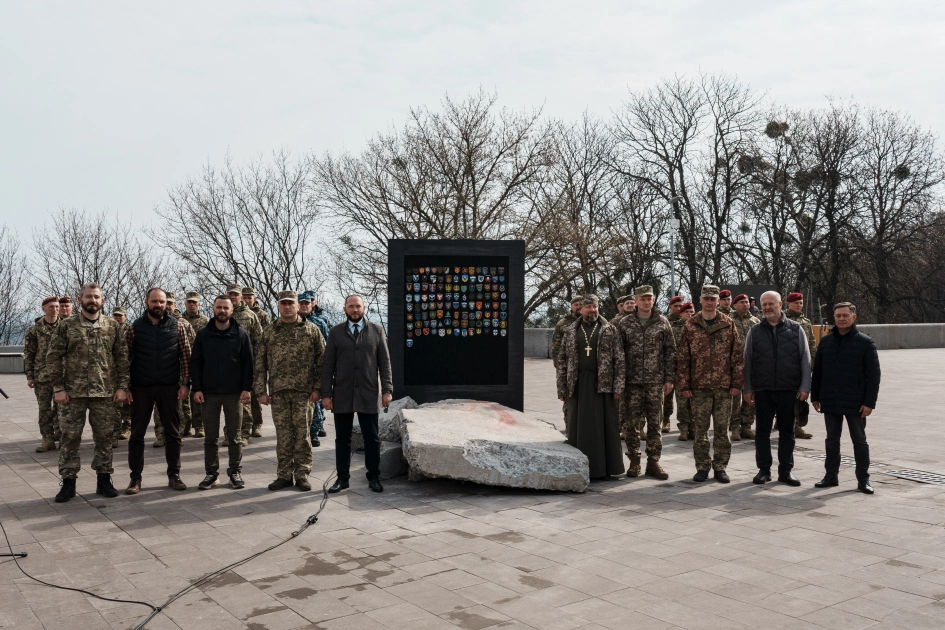 На Алеї українського війська відкрили монумент «Перелом у війні» до річниці звільнення Київщини - 1