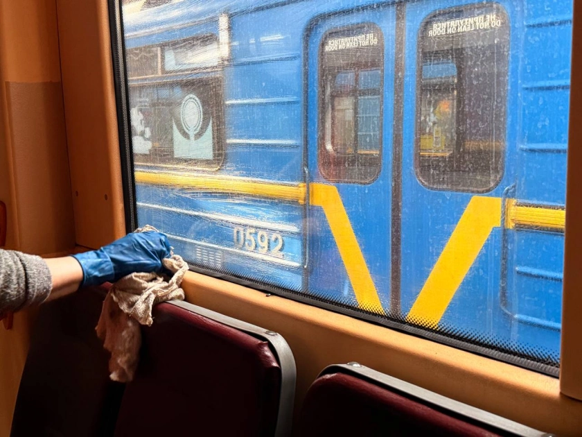 Метро після закриття: що відбувається з вагонами, коли пасажири йдуть - 1