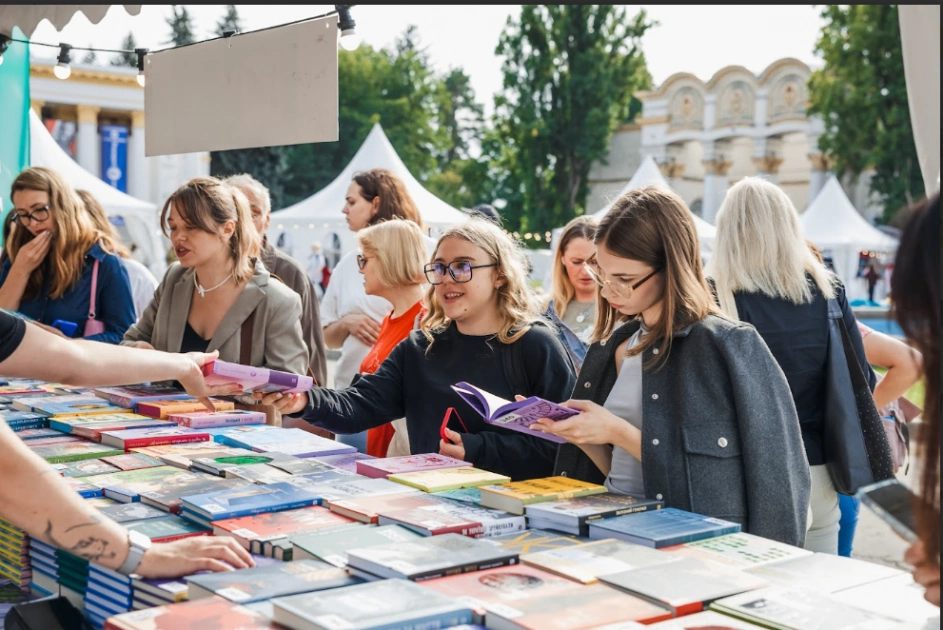 У Києві стартує «Книжкова країна»: що чекає відвідувачів на головному книжковому фестивалі - 2
