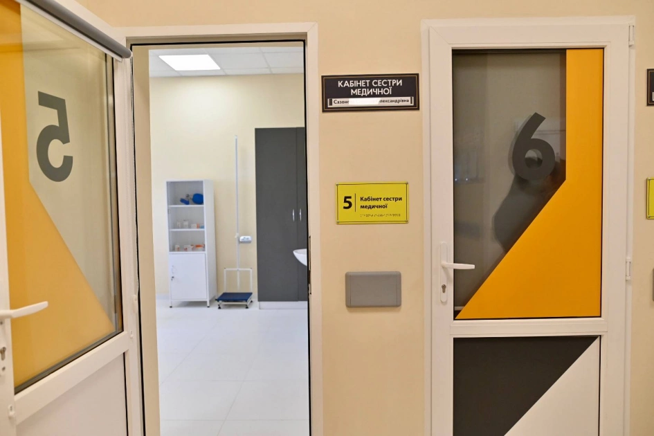 Медицина ближче до людей: у Бучанській громаді запрацювала сучасна амбулаторія - 1