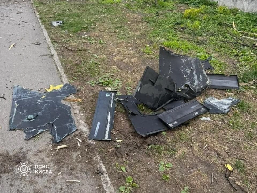Наслідки атаки дронів на Київ 28 квітня: пожежі, руйнування та постраждалі (фото) - 2