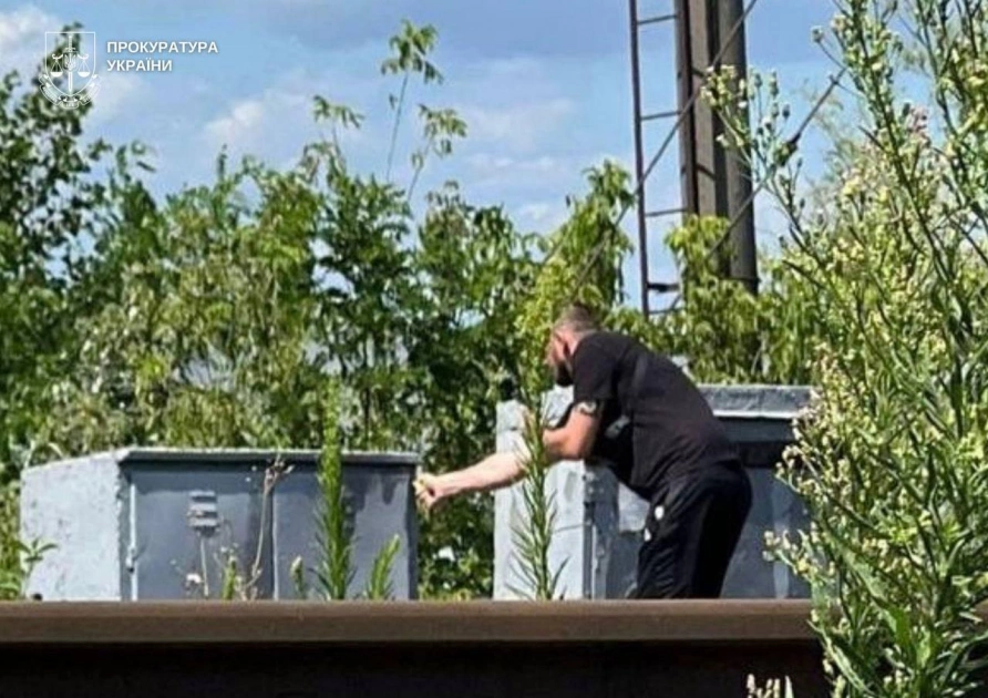 15 років за $200: у Києві винесли вирок паліям інфраструктури та авто ЗСУ - 1